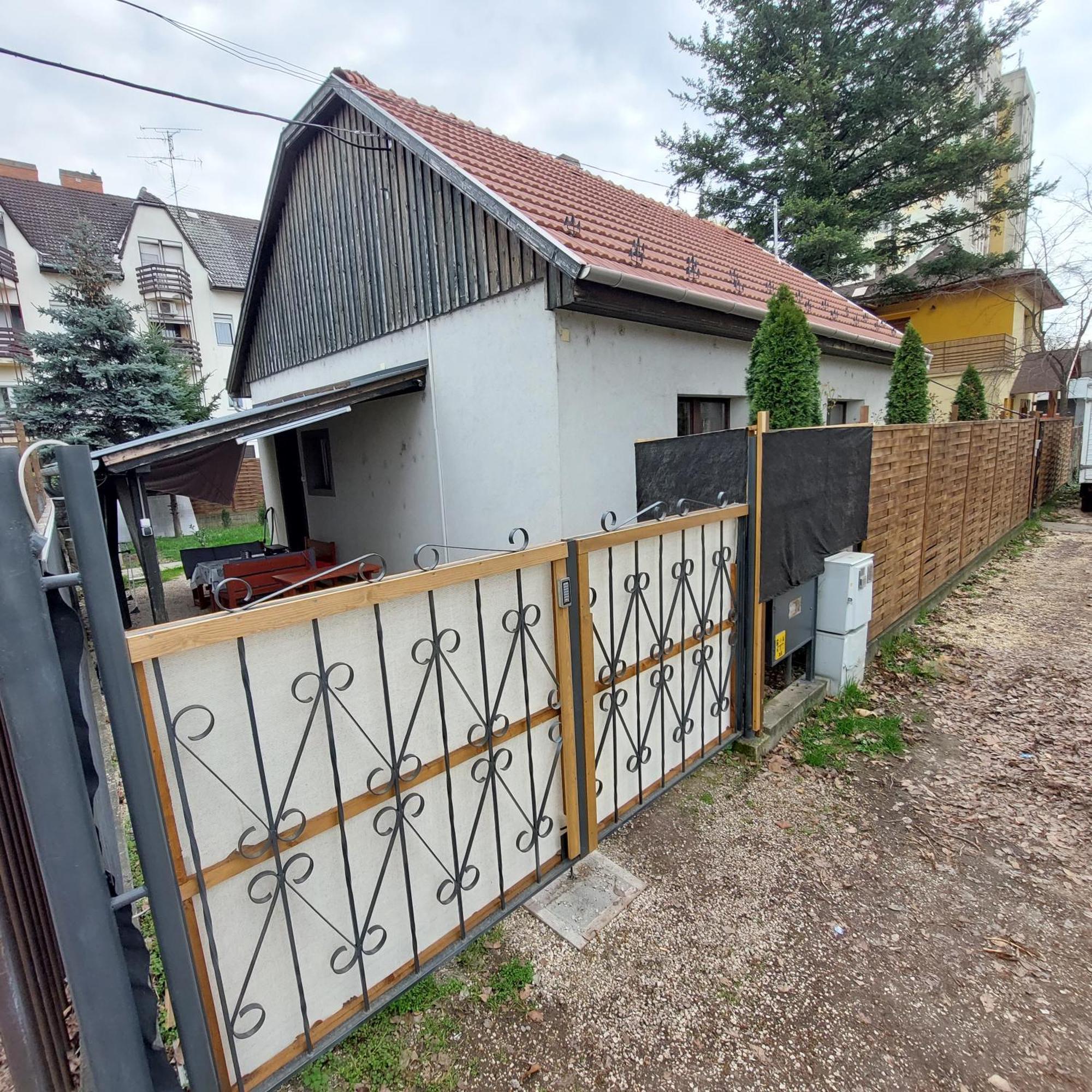 Ujszeged Apartman Exterior photo